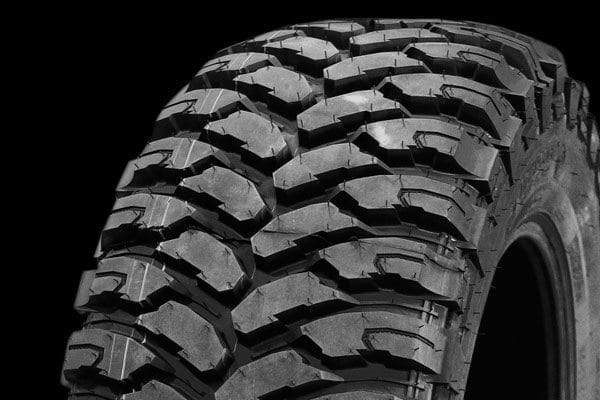 Comforser - 245/70R16 118/115Q 10PLY Mud Terrain